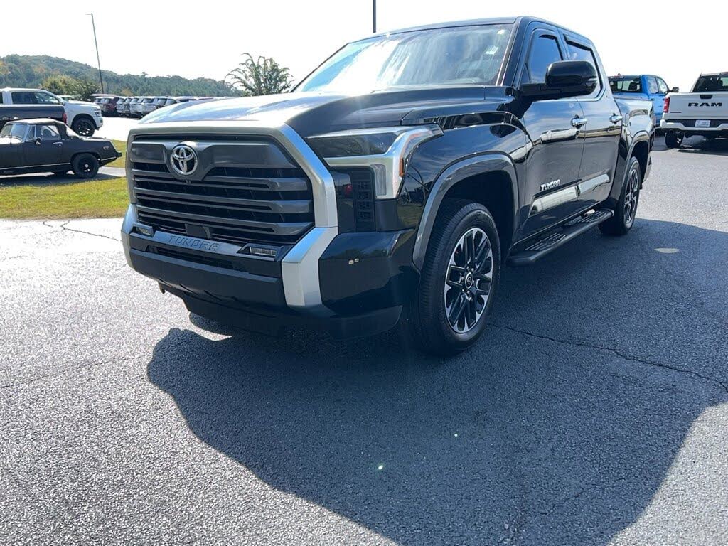 2023 Toyota Tundra Limited CrewMax Cab 4WD