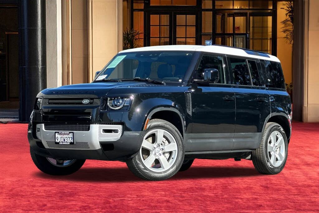 2023 Land Rover Defender 110 SE AWD