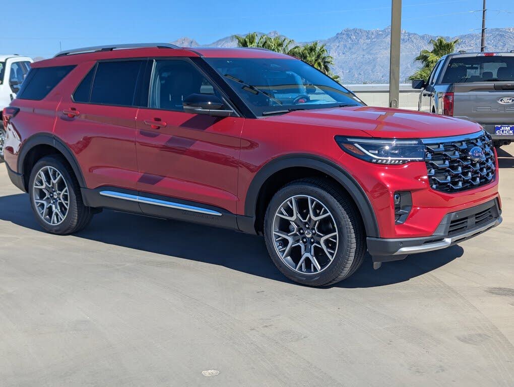 2025 Ford Explorer Platinum AWD