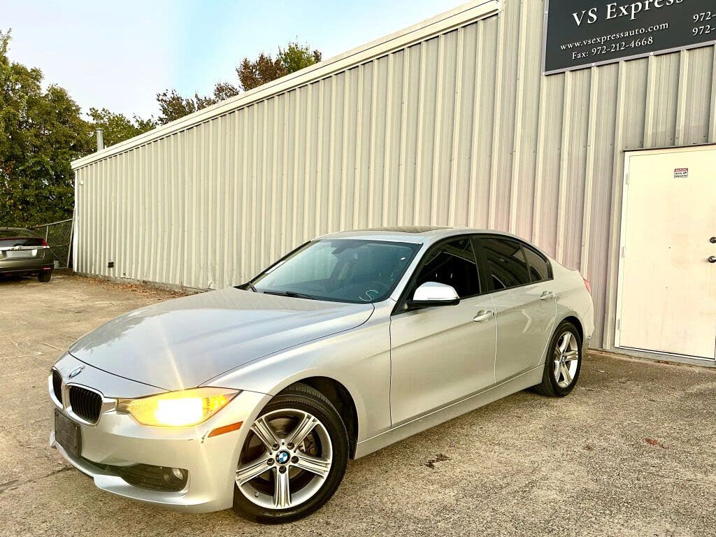 2012 BMW 3 Series 328i Sedan RWD