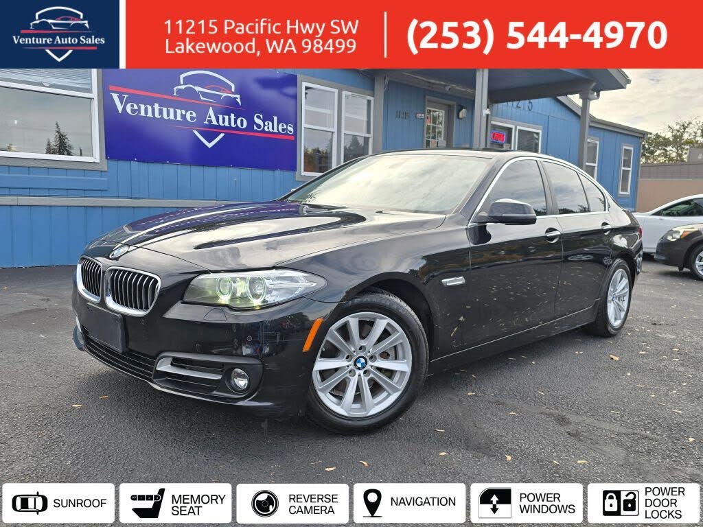 2016 BMW 5 Series 528i Sedan RWD