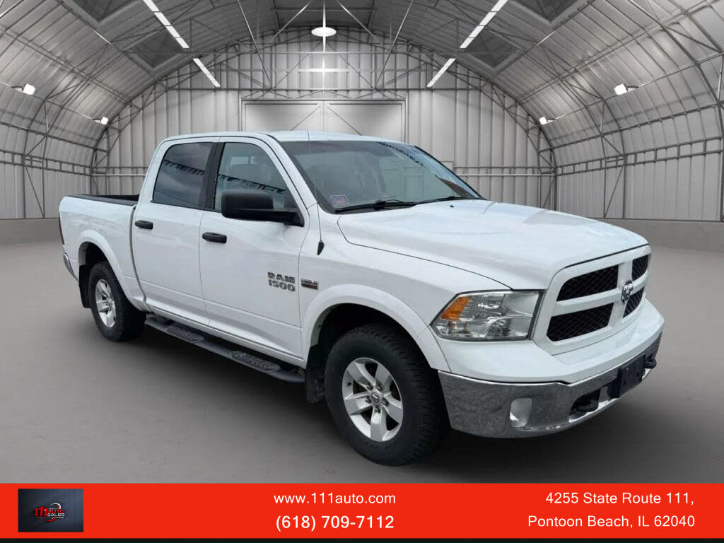 2016 RAM 1500 SLT Crew Cab 4WD