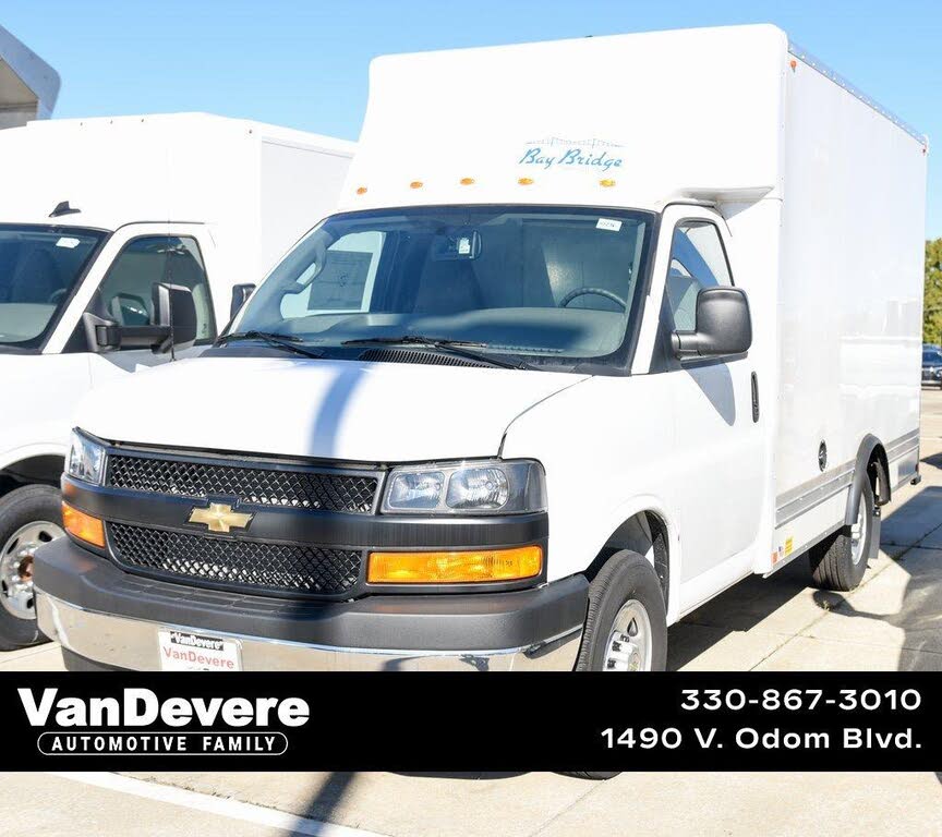 2024 Chevrolet Express Chassis 3500 Cutaway 139