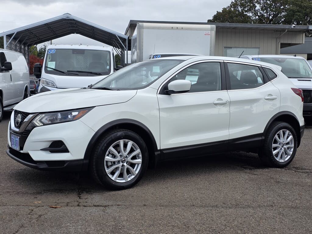 2022 Nissan Rogue Sport S AWD