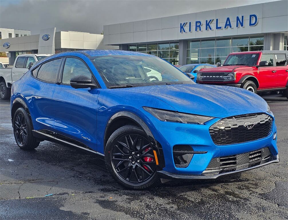 2025 Ford Mustang Mach-E Premium AWD