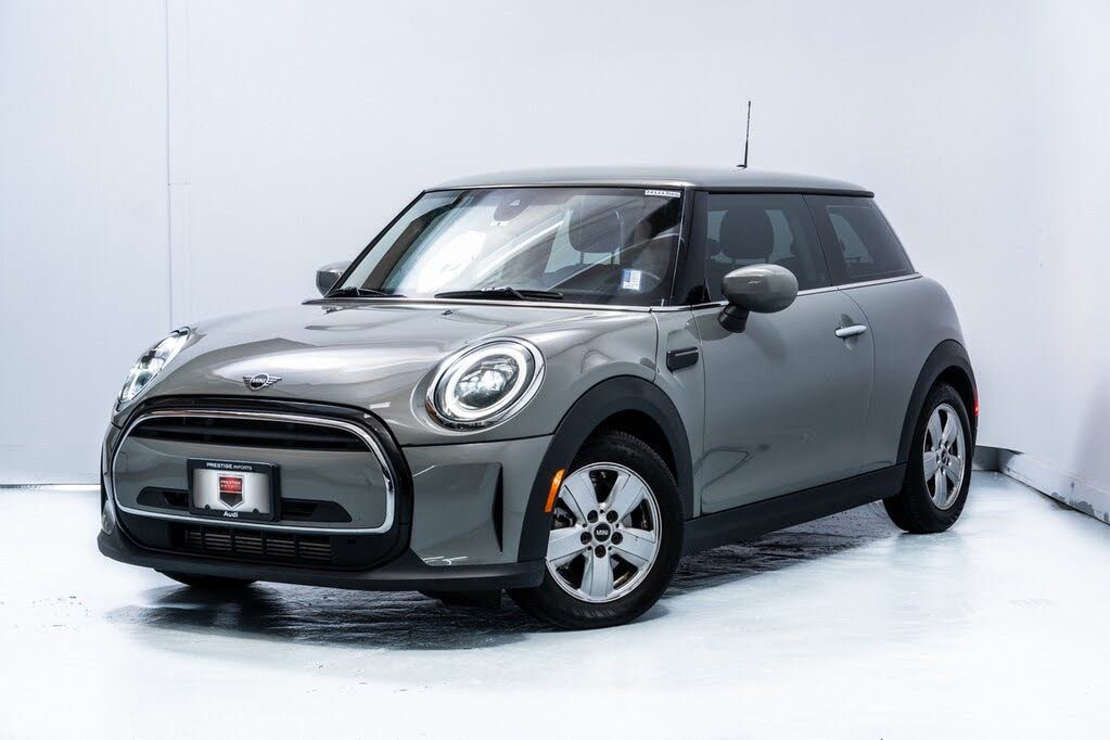 2022 MINI Cooper Oxford Edition 2-Door Hatchback FWD