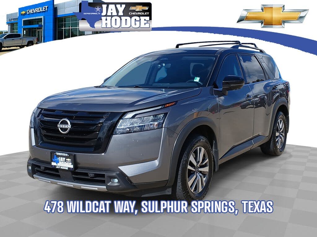 2023 Nissan Pathfinder SL 4WD