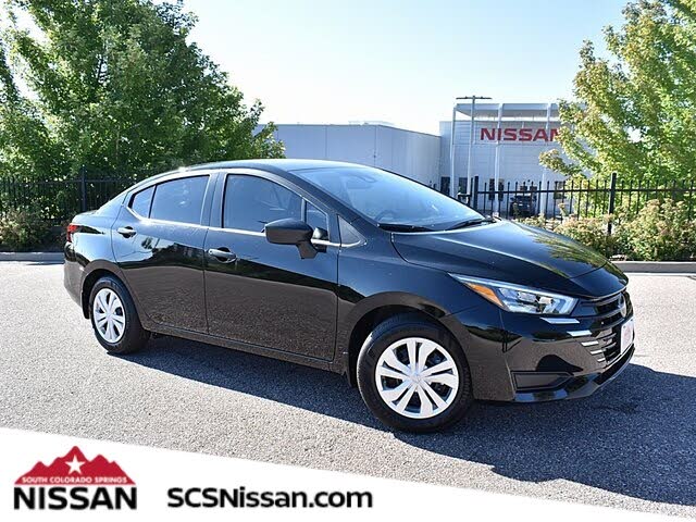 2025 Nissan Versa S FWD