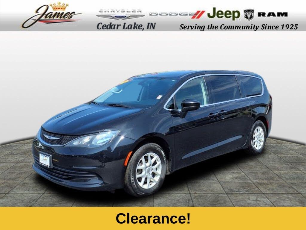 2020 Chrysler Voyager LX FWD