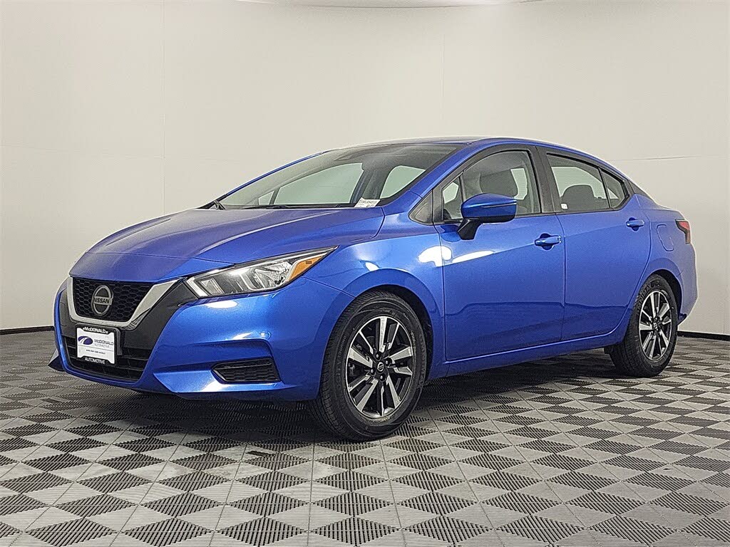2021 Nissan Versa SV FWD