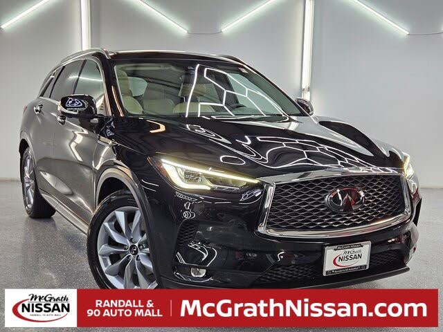 2022 INFINITI QX50 Essential AWD