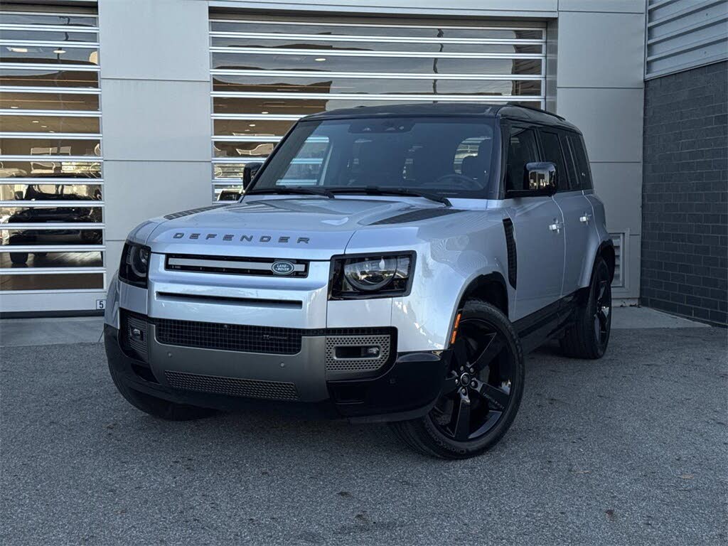 2023 Land Rover Defender 110 X-Dynamic SE AWD