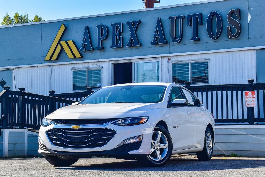 2024 Chevrolet Malibu LT with 1LT FWD