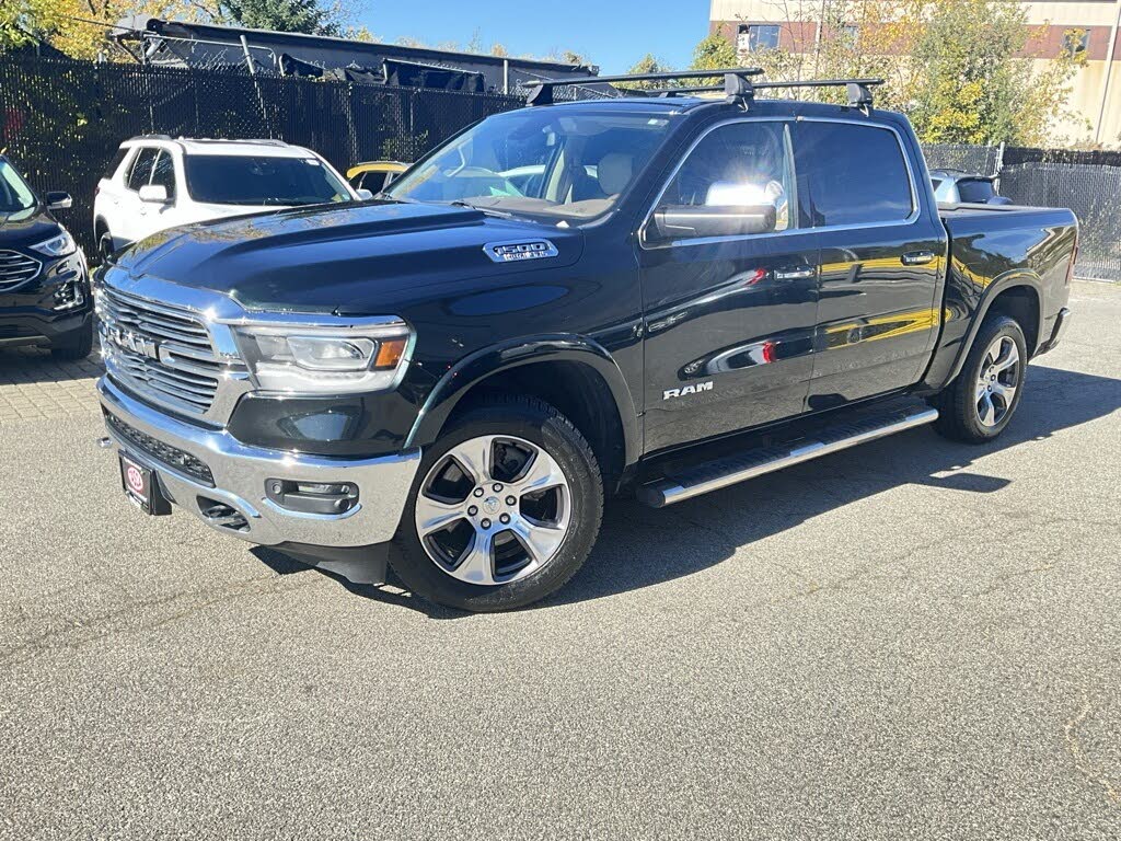 2019 RAM 1500 Laramie Crew Cab 4WD