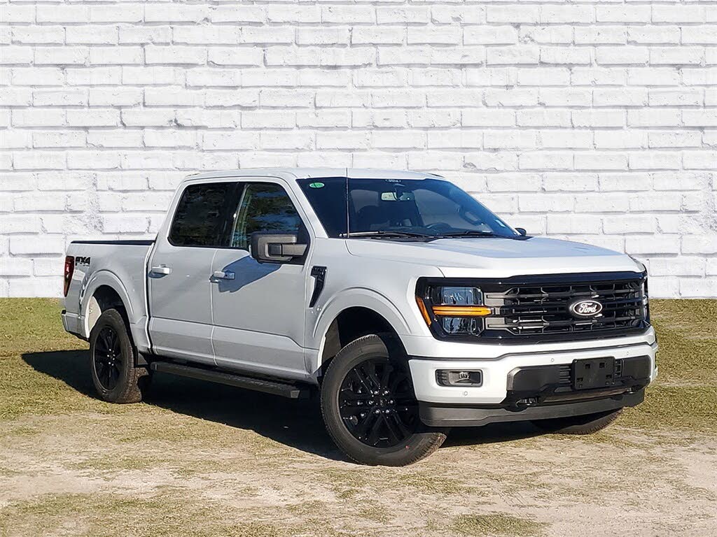 2025 Ford F-150 XLT SuperCrew 4WD