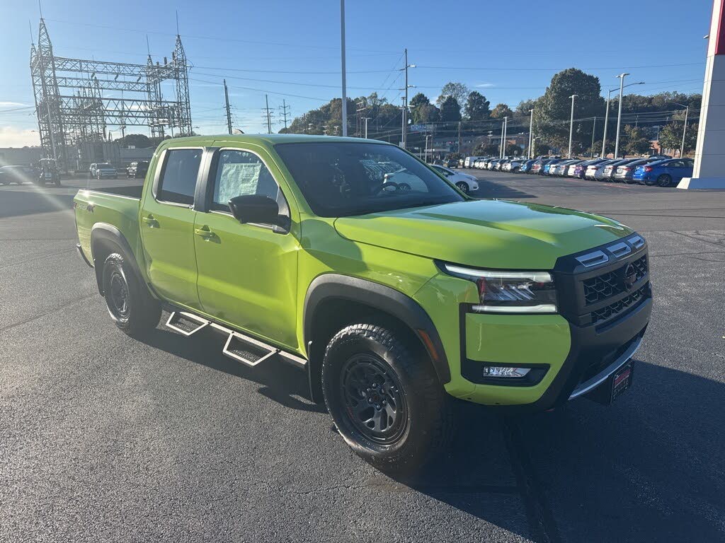 2026 Nissan Frontier PRO-4X Crew Cab 4WD