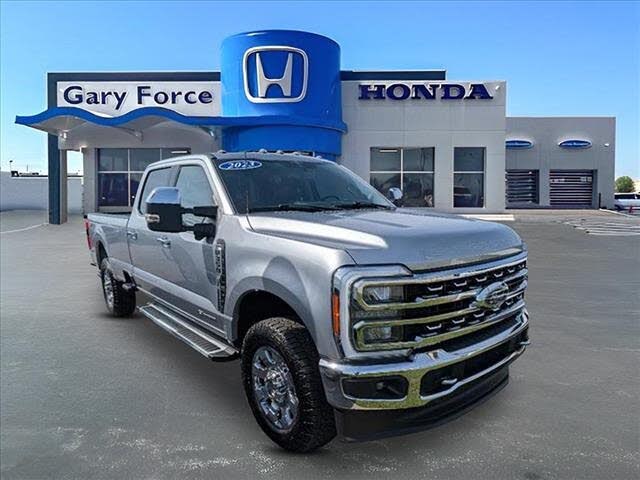 2023 Ford F-350 Super Duty Lariat Crew Cab 4WD
