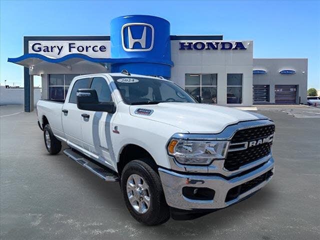 2024 RAM 3500 Big Horn Crew Cab LB 4WD