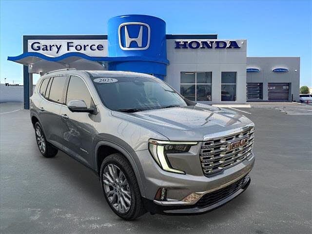 2025 GMC Acadia Denali AWD