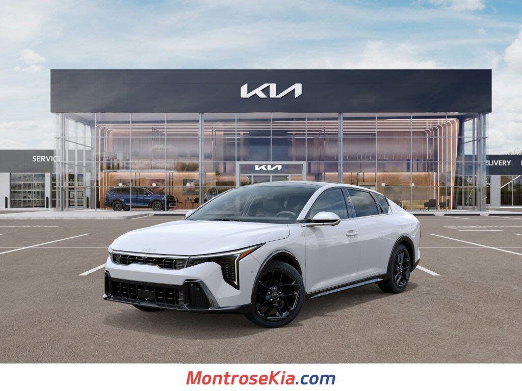 2025 Kia K4 GT-Line Turbo FWD