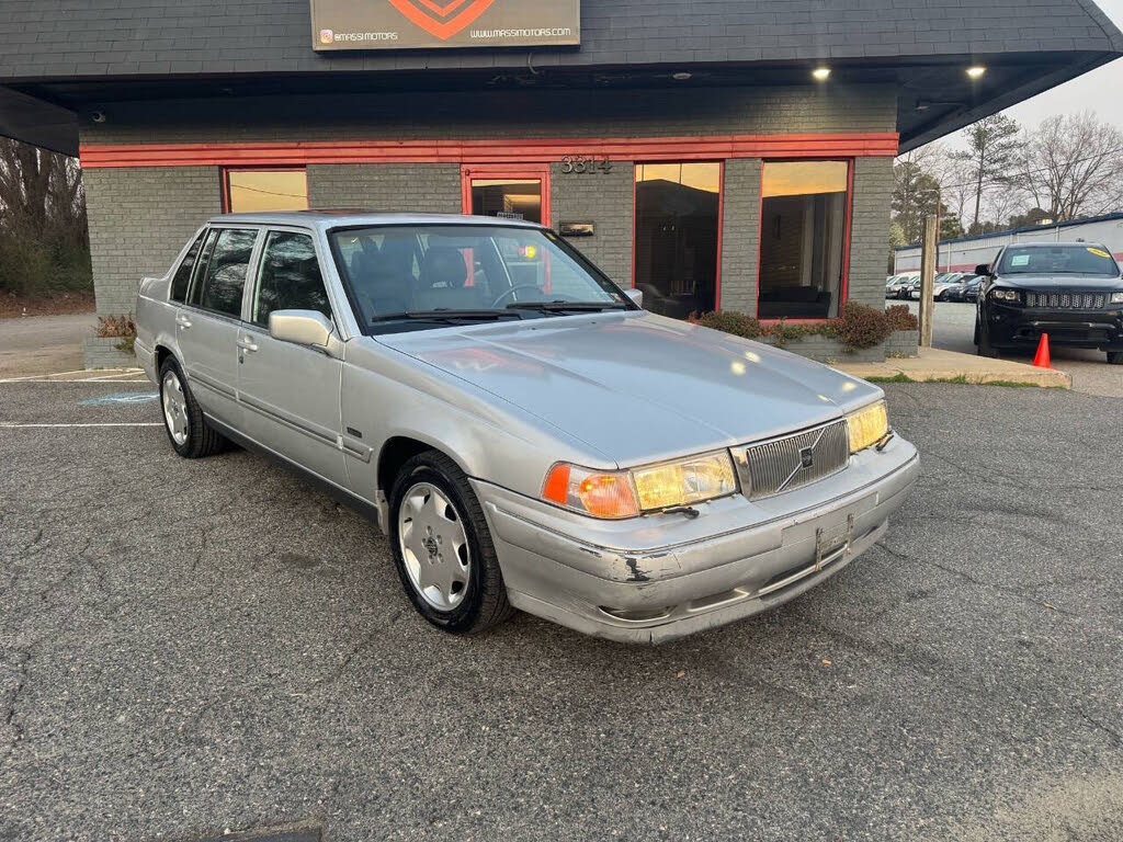 1998 Volvo S90 Sedan