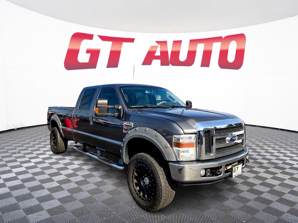 2008 Ford F-350 Super Duty Lariat Crew Cab 4WD