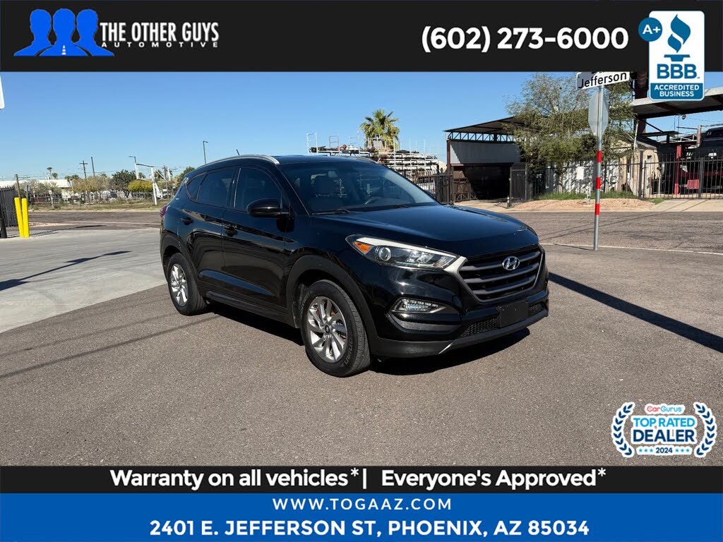 2016 Hyundai Tucson 2.0L SE AWD with Beige Seats