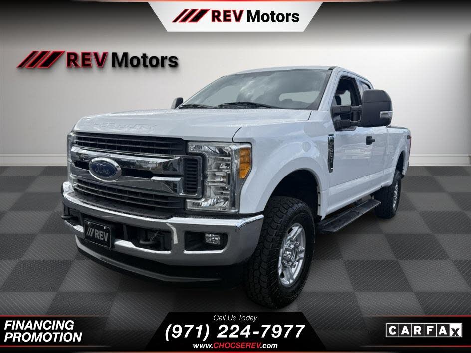 2017 Ford F-350 Super Duty XLT