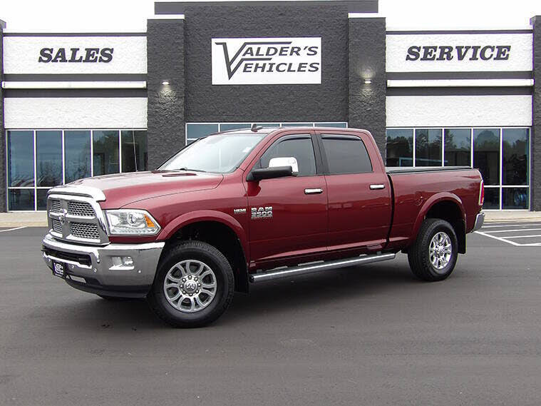 2017 RAM 3500 Laramie Crew Cab 4WD