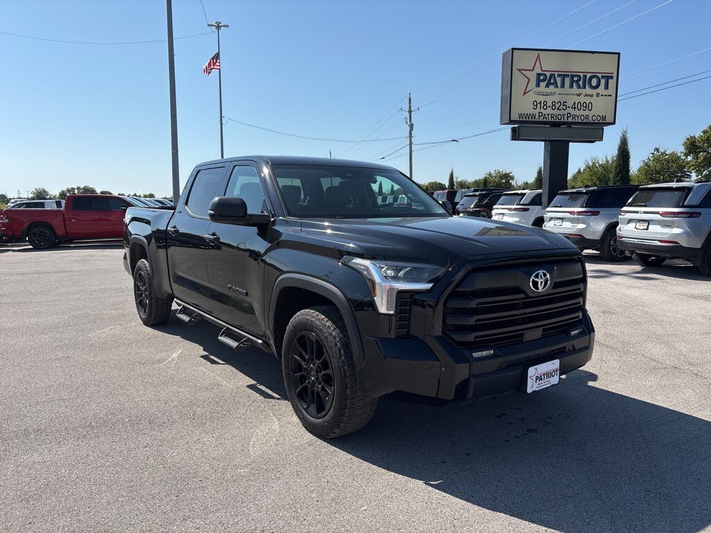 2023 Toyota Tundra SR5 CrewMax Cab LB 4WD