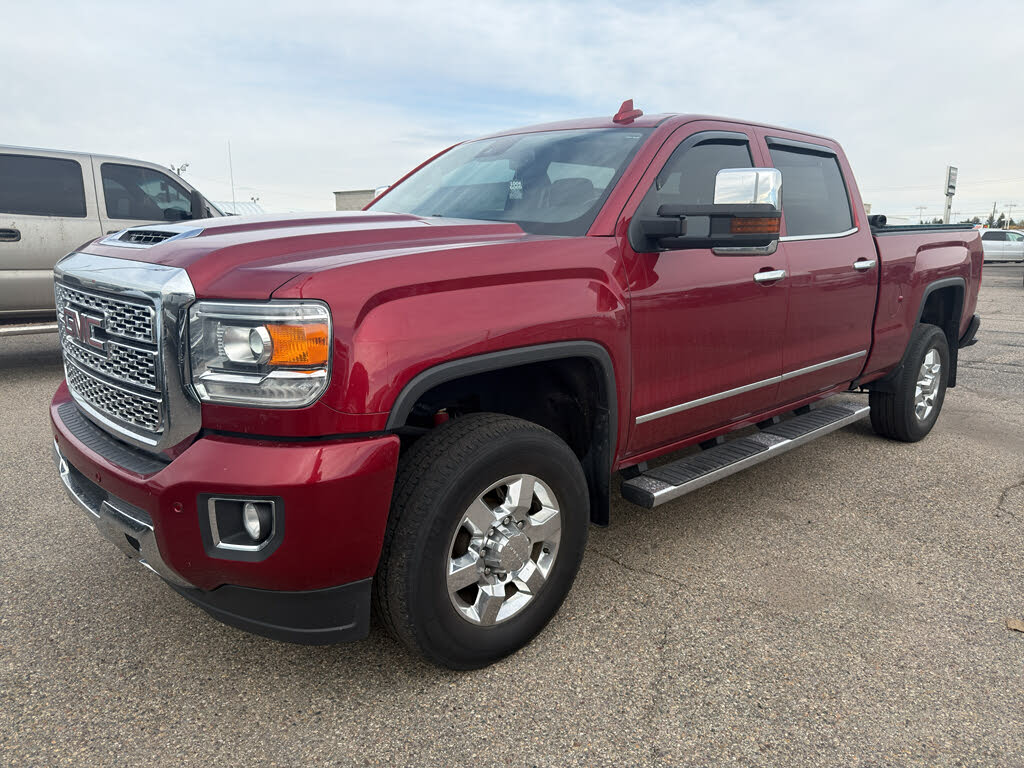 2019 GMC Sierra 3500HD Denali Crew Cab LB DRW 4WD