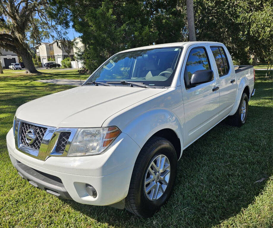 2019 Nissan Frontier SV V6 Crew Cab RWD