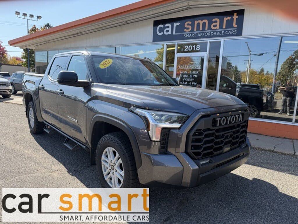2022 Toyota Tundra SR5 CrewMax Cab 4WD