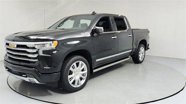 2023 Chevrolet Silverado 1500 High Country Crew Cab 4WD