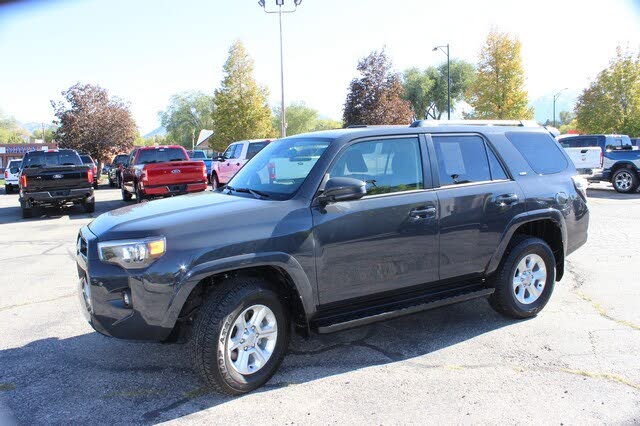 2024 Toyota 4Runner SR5 4WD