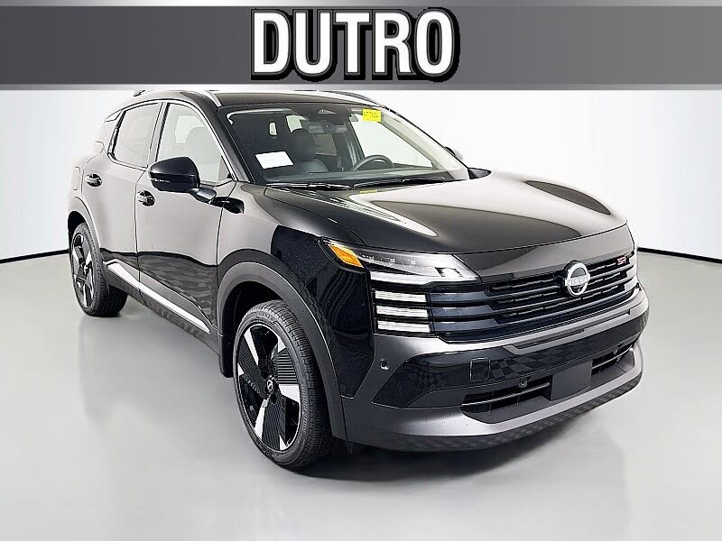 2026 Nissan Kicks SR AWD