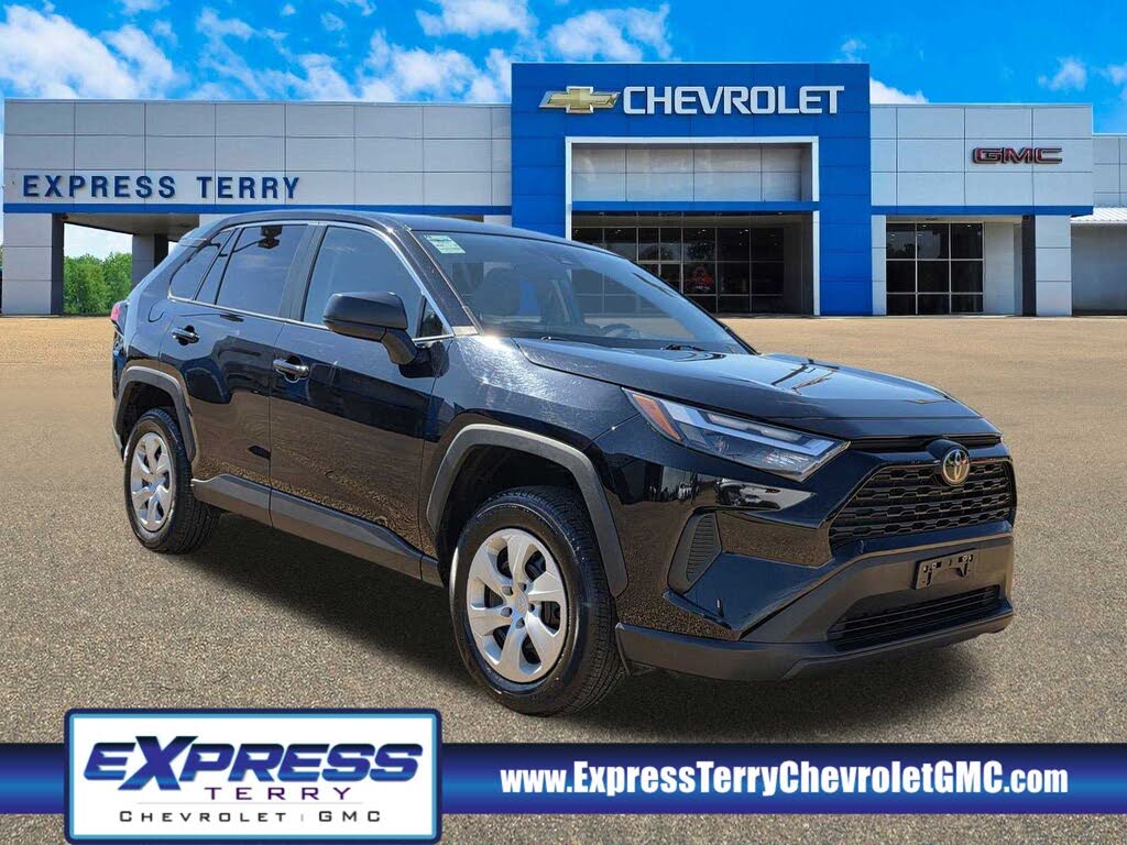 2024 Toyota RAV4 LE AWD