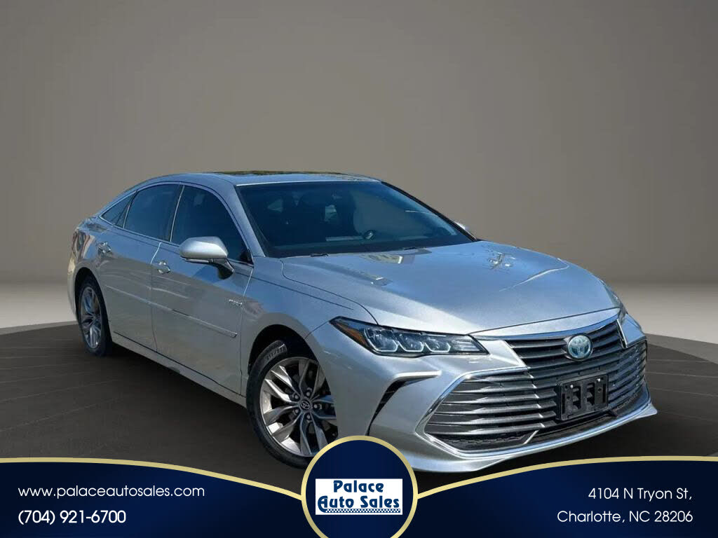 2019 Toyota Avalon Hybrid XLE FWD