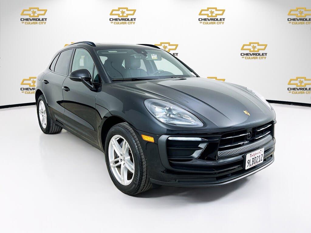 2024 Porsche Macan AWD
