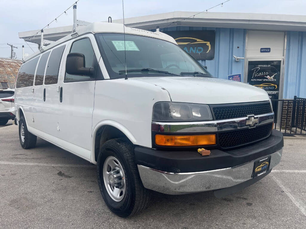 2008 Chevrolet Express 3500 LS Extended RWD