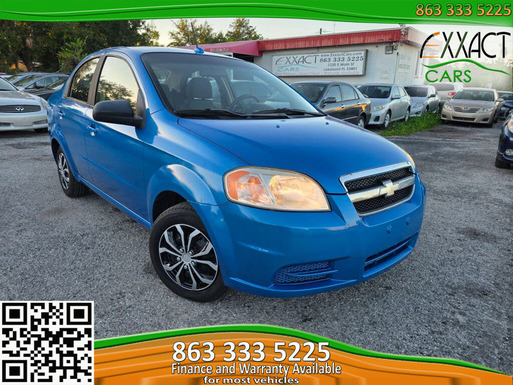 2010 Chevrolet Aveo 1LT Sedan FWD