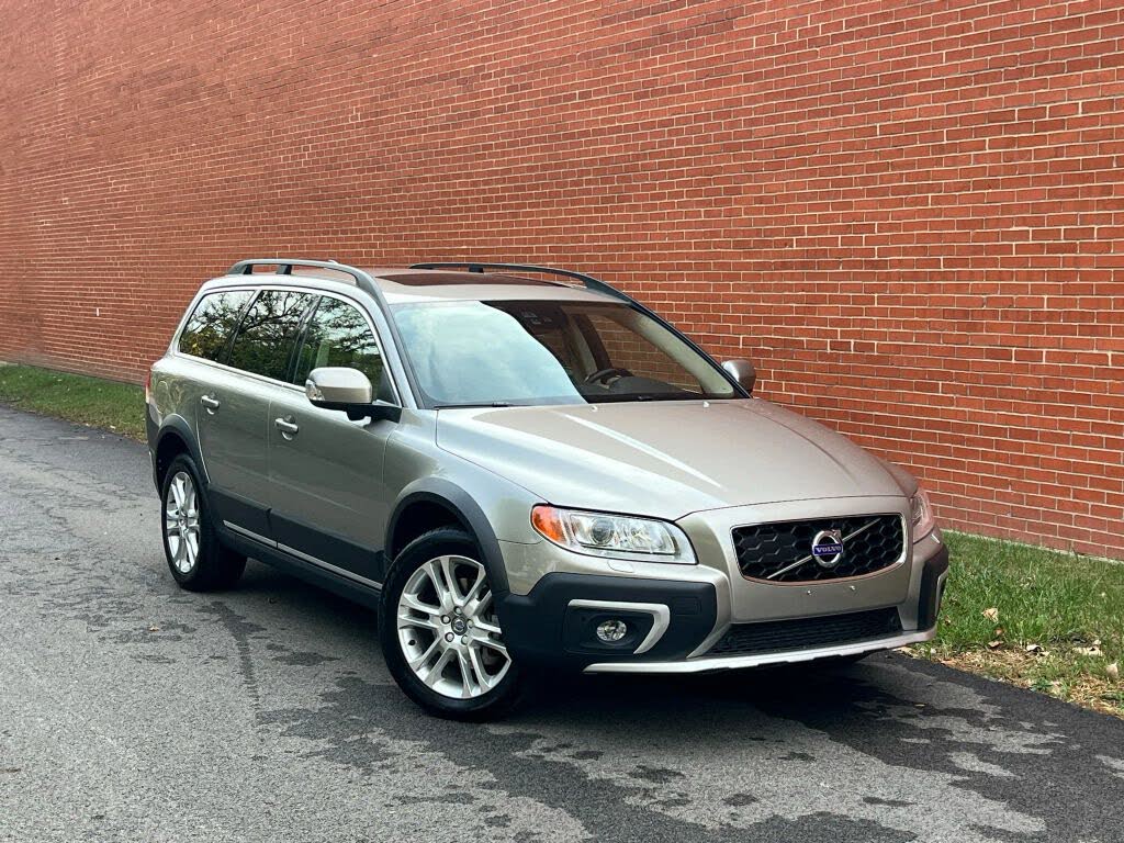 2016 Volvo XC70 T5 Platinum AWD