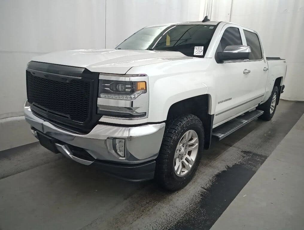 2017 Chevrolet Silverado 1500 LTZ Crew Cab 4WD