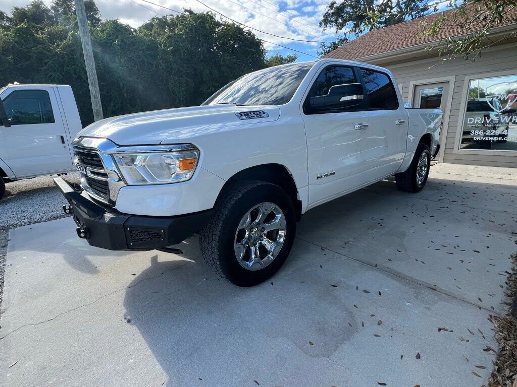 2020 RAM 1500 Big Horn Crew Cab 4WD