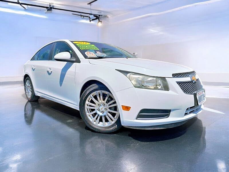 2011 Chevrolet Cruze Eco Sedan FWD