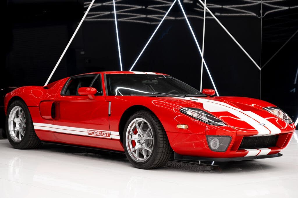 2005 Ford GT RWD