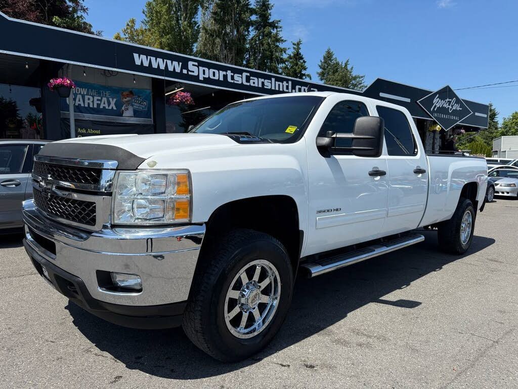 2011 Chevrolet Silverado 3500HD LT Crew Cab 4WD