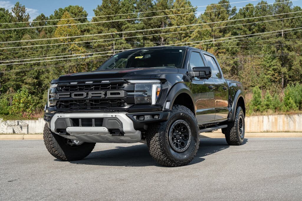 2025 Ford F-150 Raptor SuperCrew 4WD