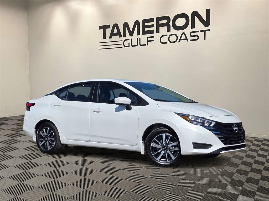 2025 Nissan Versa SV FWD