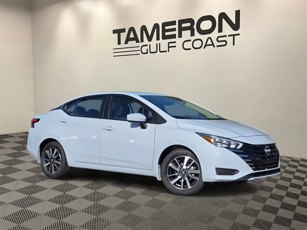2025 Nissan Versa SV FWD